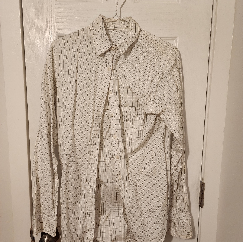 Aritzia women's checkered boyfriend collared dress shirt